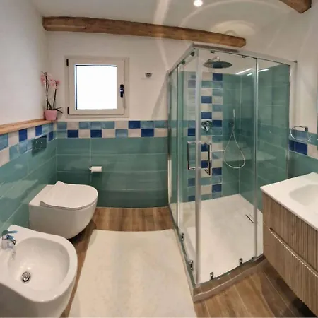 Casa Regina: Elegante In Centro! * Palau