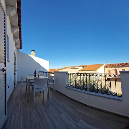 Apartment Casa Regina Elegante In Centro Palau