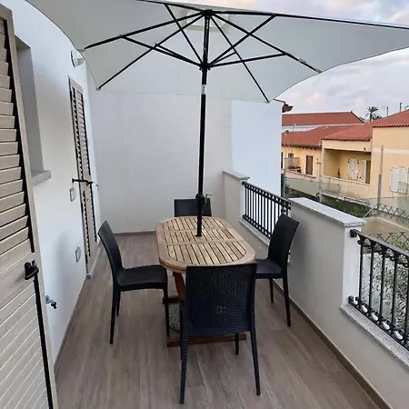 Apartment Casa Regina Elegante In Centro