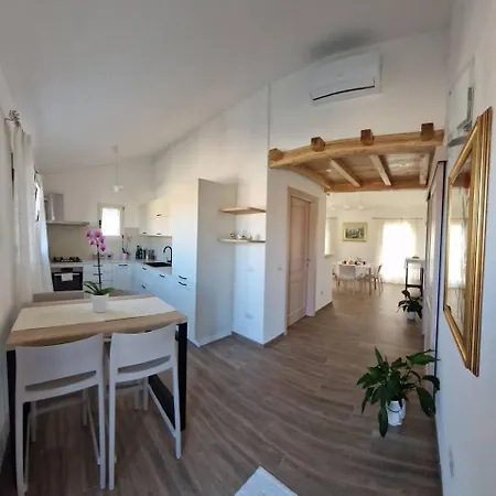 Casa Regina Elegante In Centro Apartment